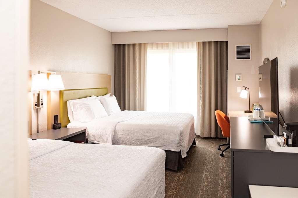 Hampton Inn And Suites Newark Airport Elizabeth Værelse billede